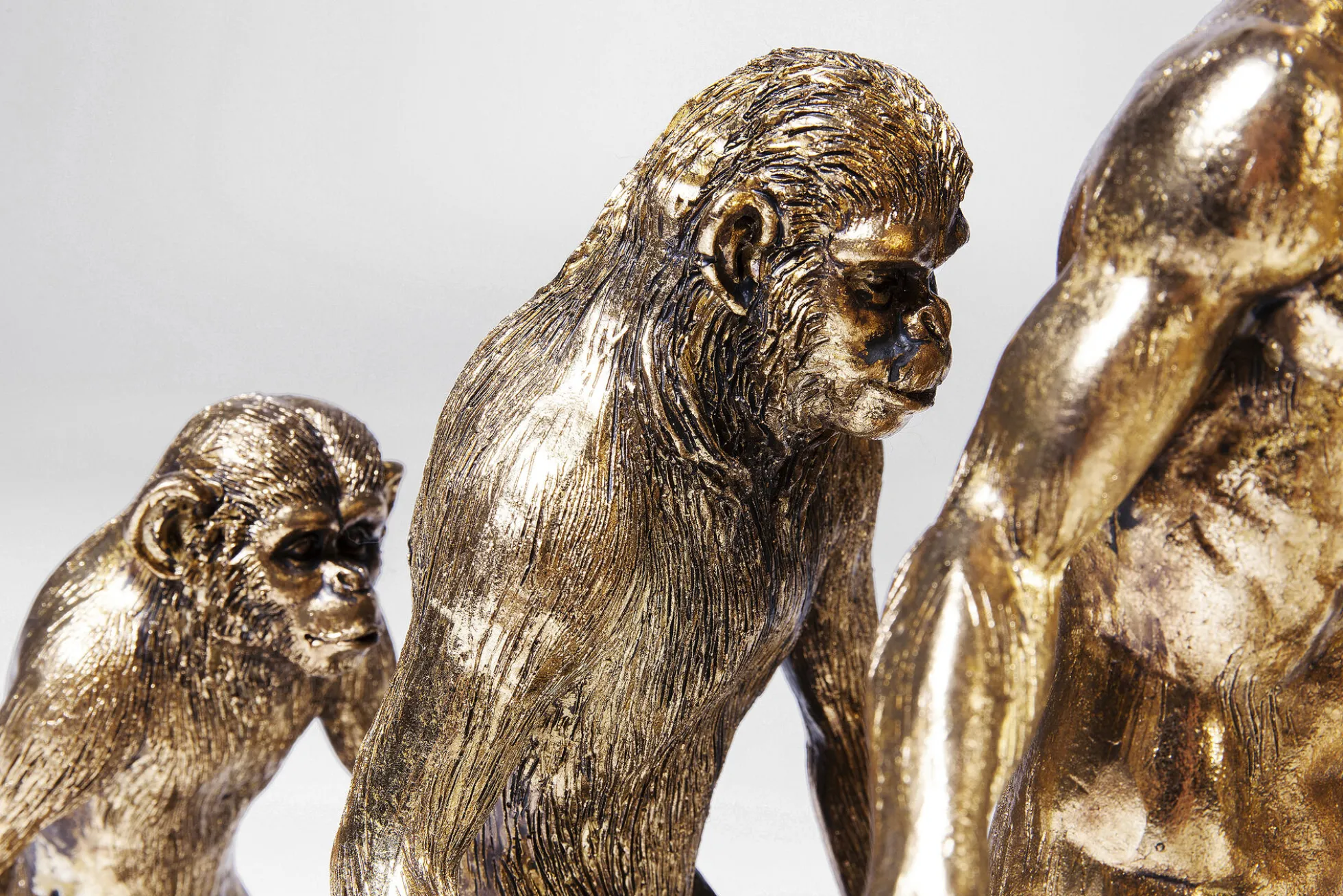Figurka dekoracyjna Evolution 58x43 cm złota
