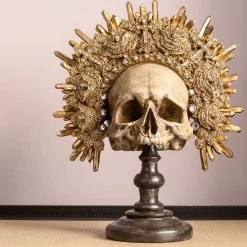 Figurka dekoracyjna King Skull 34x42 cm
