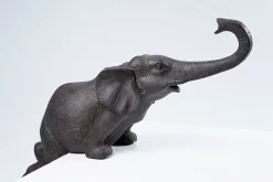 Figurki dekoracyjne Elephant Circus 54x22 cm ciemnobrązowe