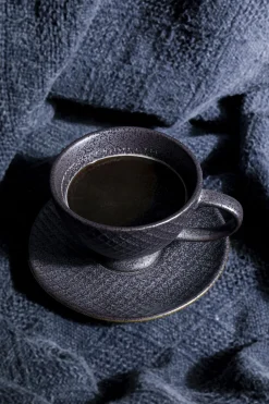 Filiżanka ze spodkiem z porcelany czarno-złota 200 ml