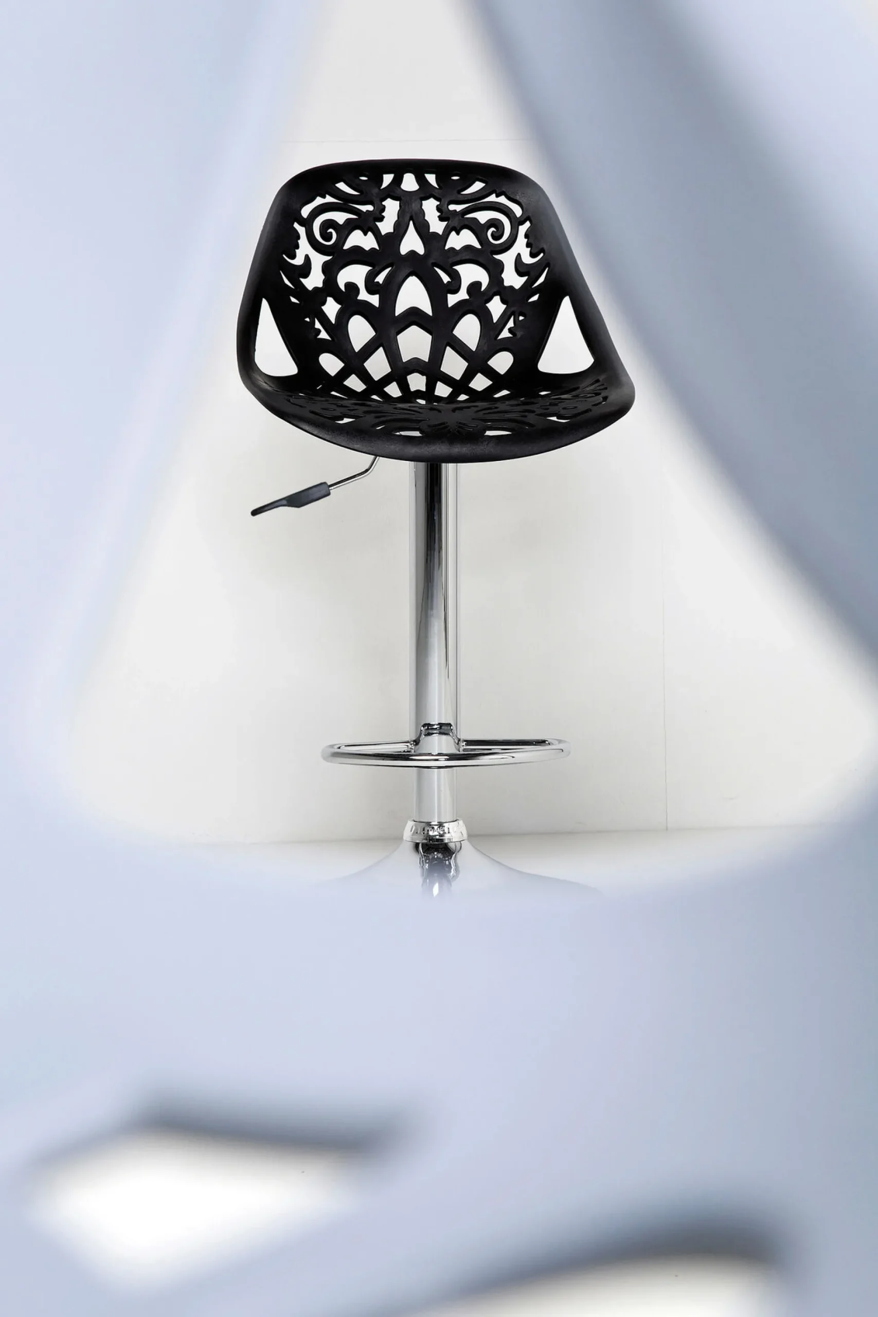 Hoker Ornament 45x107 cm biały