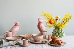 Karafka ceramiczna biało-różowa egzotyczny ptak 30 cm