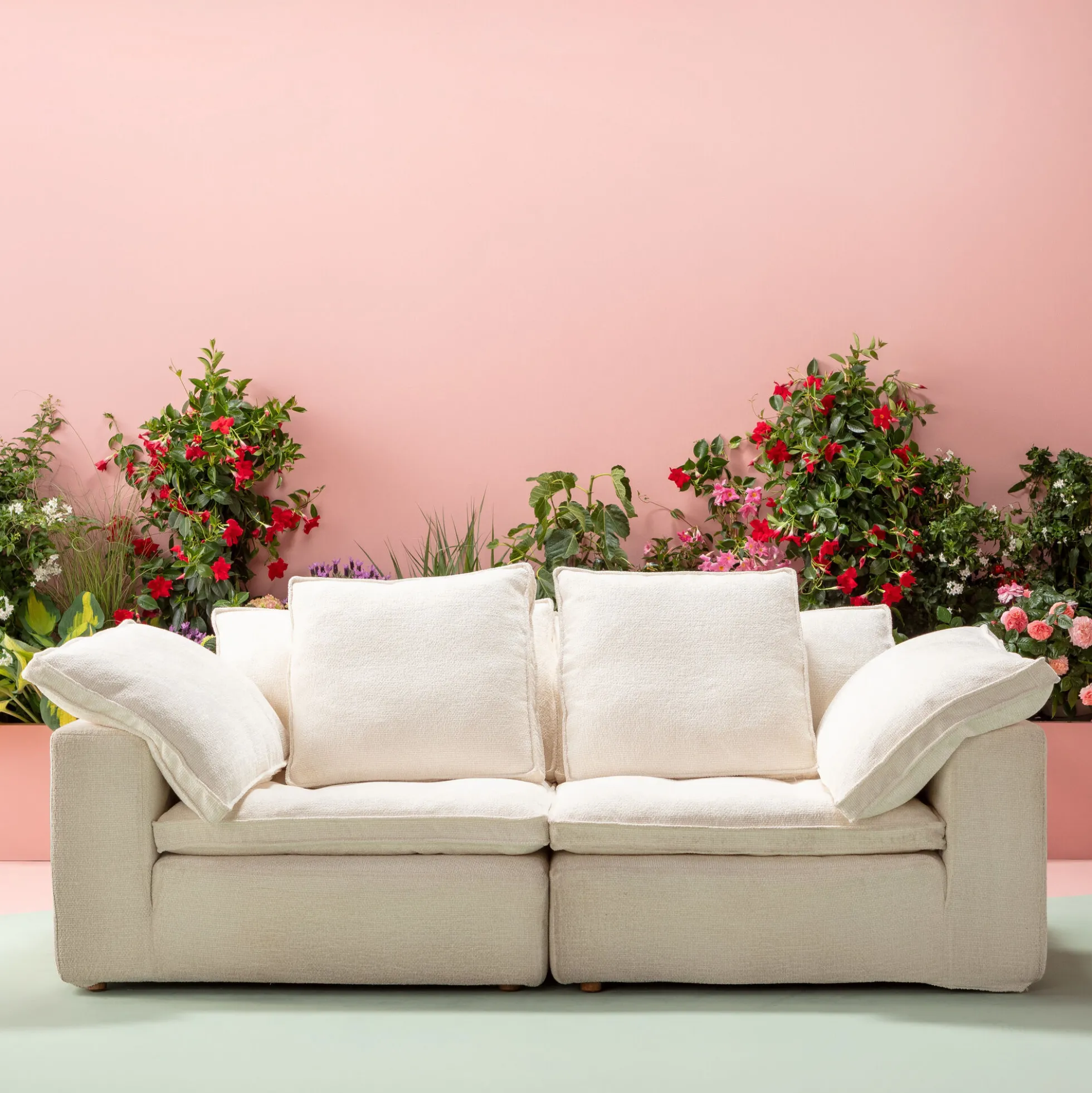 Sofa 3-osobowa skandynawska biała z poduszkami 230 cm