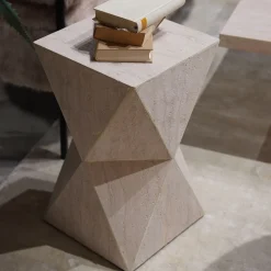 Stolik boczny Luxury Triangle z trawertynu