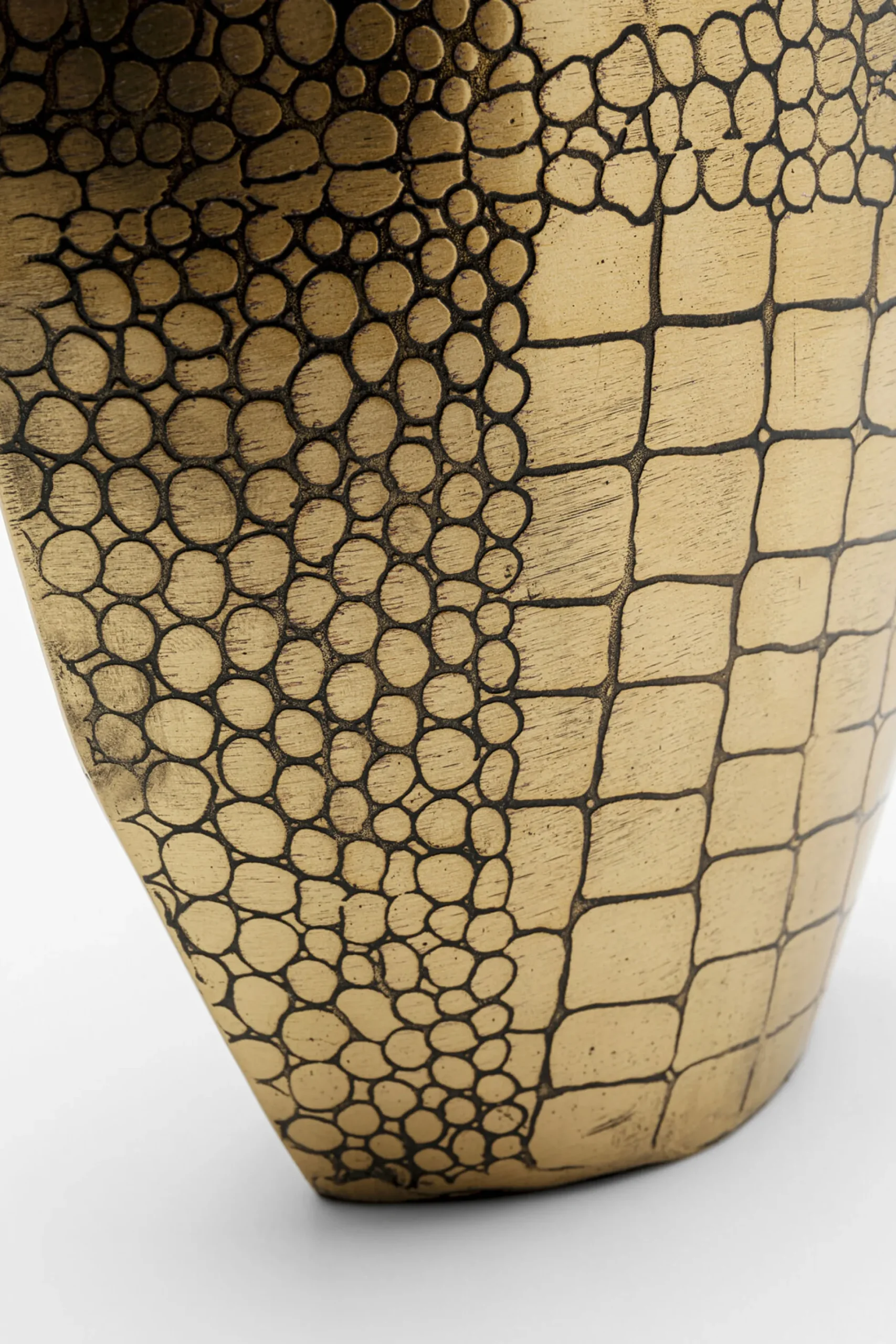 Wazon stalowy złoty do salonu 15x21 cm